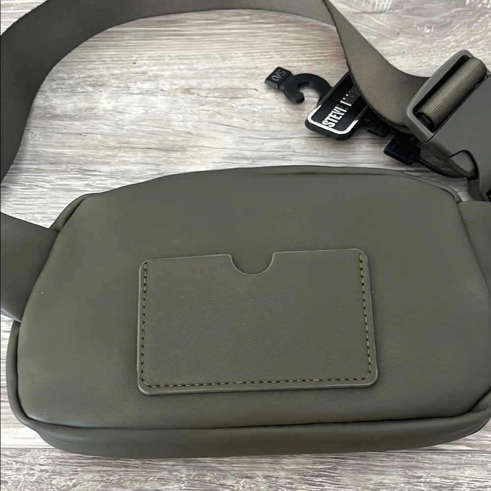 Steven Madden Olive Green Belt Bag - Picture 4 of 7